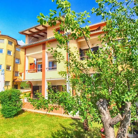 Fuer 7 Personen Ca 90 Qm In Pjescana Uvala, Istrien Istrische Riviera