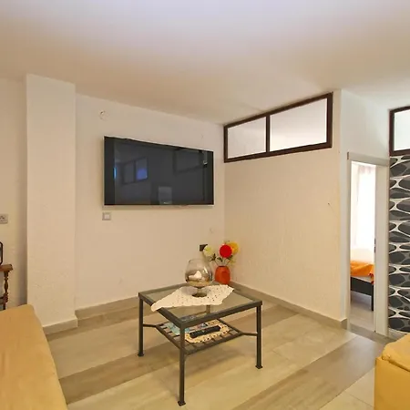 Apartament Fuer 7 Personen Ca 90 Qm In Pjescana Uvala, Istrien Istrische Riviera